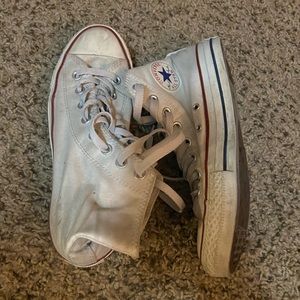 White high top converse size 9